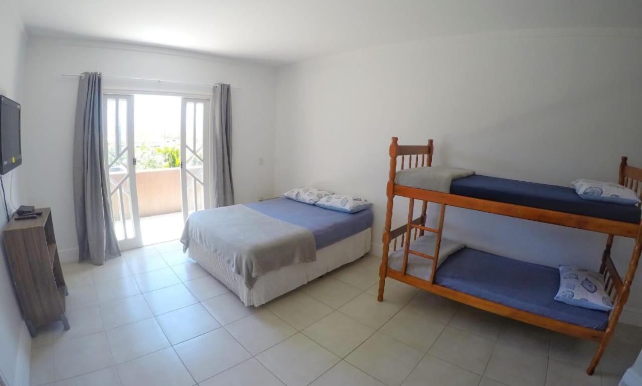 Quartos Privativos Pinheira - Pinheira Hostel Palhoca