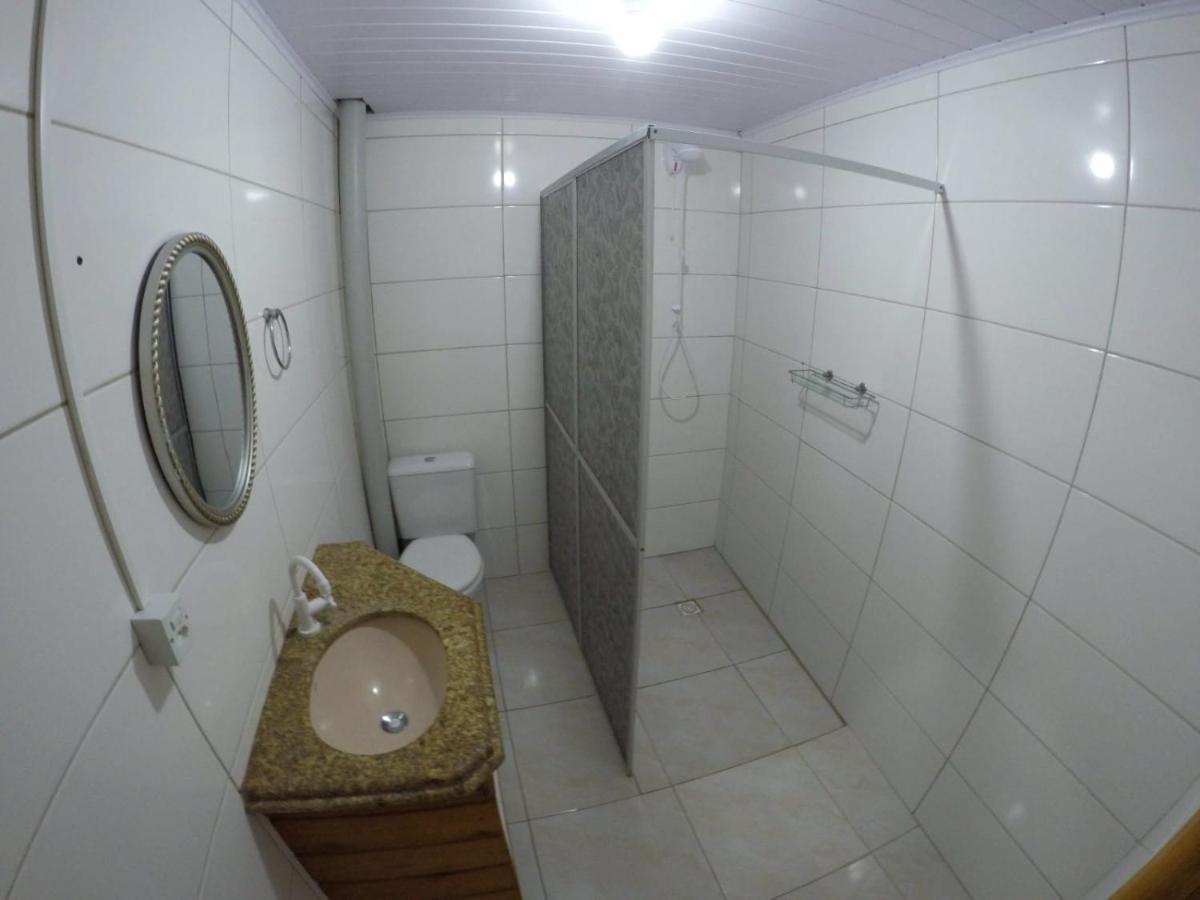 Quartos Privativos Pinheira - Pinheira *