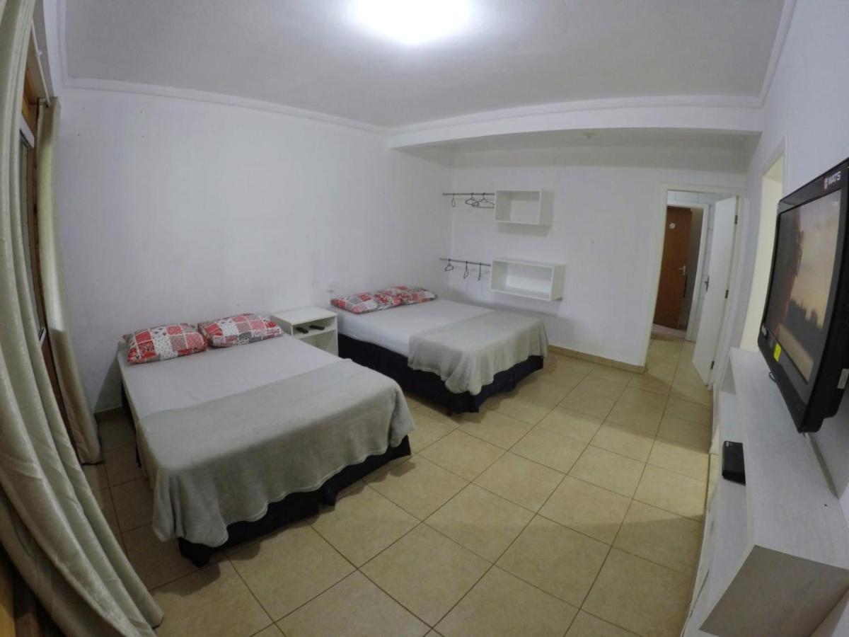 Quartos Privativos Pinheira - Pinheira Hostel *